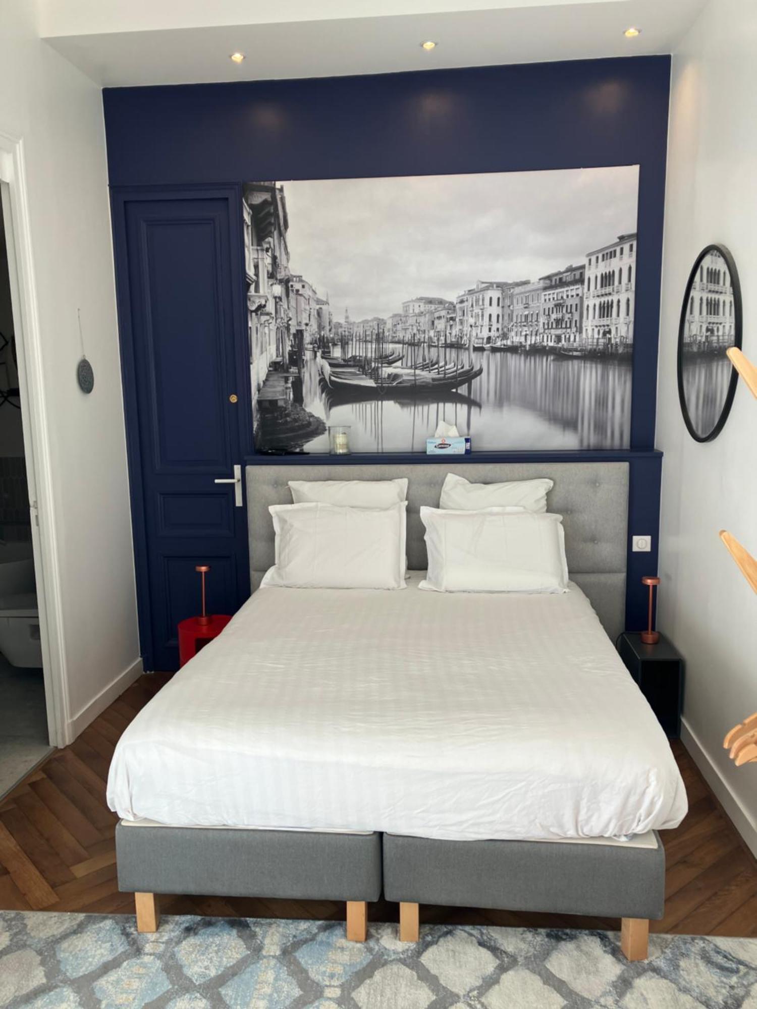 Dans Particulier 18e Siecle Hyper Centre La Rochelle La Rochelle (Charente-Maritime)